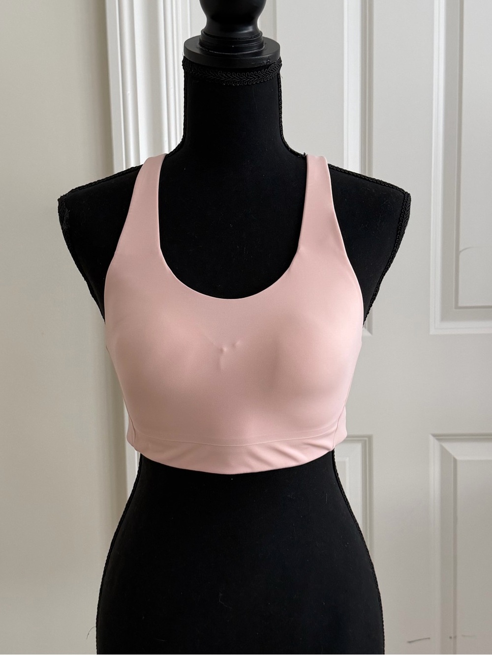 Athleta Advance Bra B-G in Light Pink, size 34C